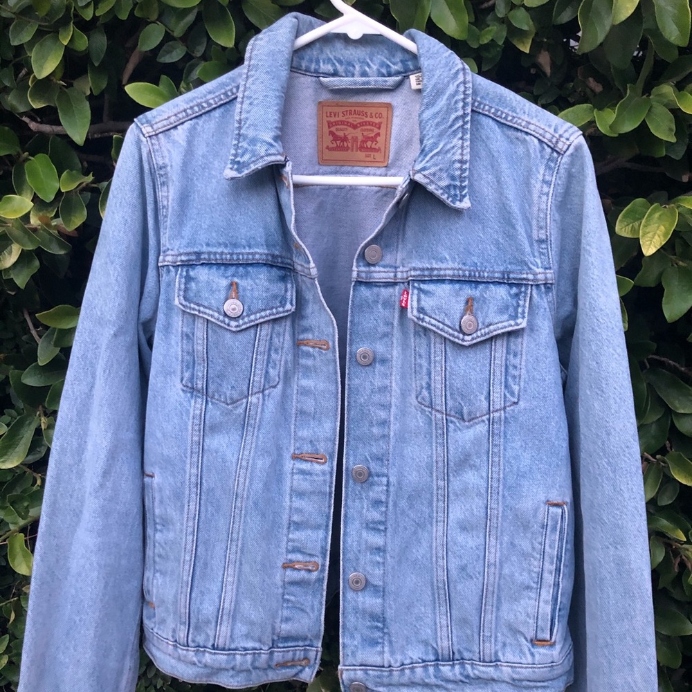 Levi’s Women’s Jean Jacket